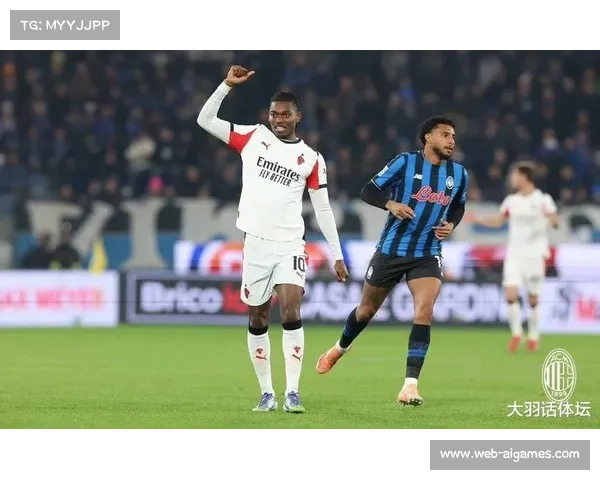 恩昆库搭档莱奥，米兰锋线新组合效果待检验