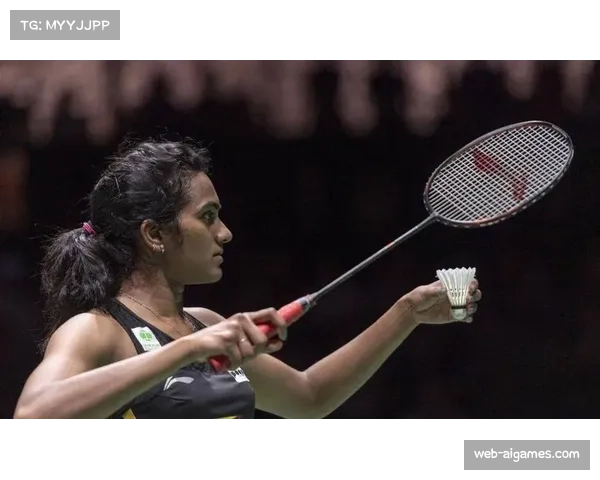 汤尤杯小组赛，印度女单辛杜战胜对手后跪地亲吻国家队徽章